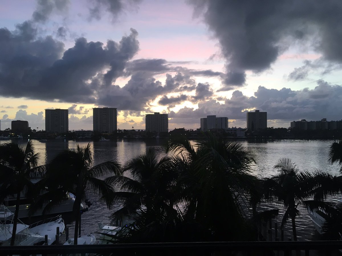 TonyaPowers1776's tweet image. Looking forward to greeting all the #thINKForum2017 arrivals...it&apos;s going to be a great day!