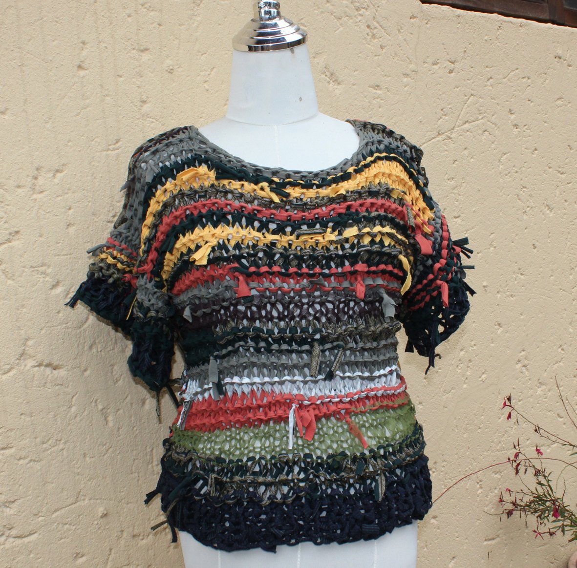 kennainafrica's tweet photo. Summer top , Textured Clothing , Wearable art , Chunky Knit , Ladies β¦ https://t.co/Dj6BETwkHA #Handmade #LadiesTank https://t.co/yoDrMA3uzR