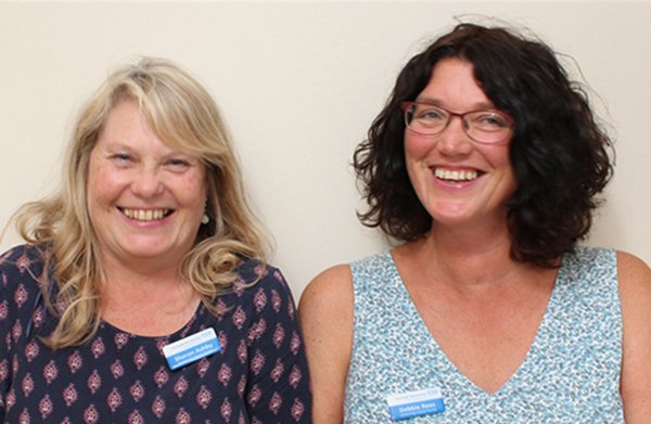 Cornish Healthcare Nurses Raise Awareness of Breast Screening for Women with Learning Disabilities…a UK First - cornwallft.nhs.uk/news/cornish-h…