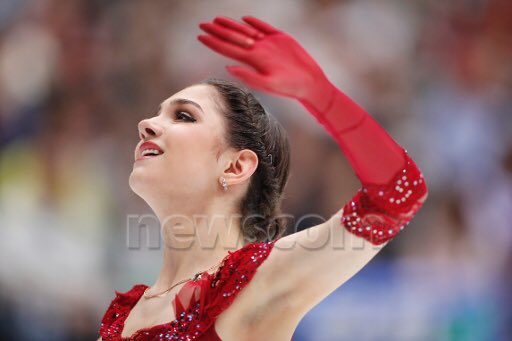 Meiln9255's tweet photo. Evgenia Medvedeva(FS at #JapanOpen2017 -newscom) https://t.co/btPV8QuC6n