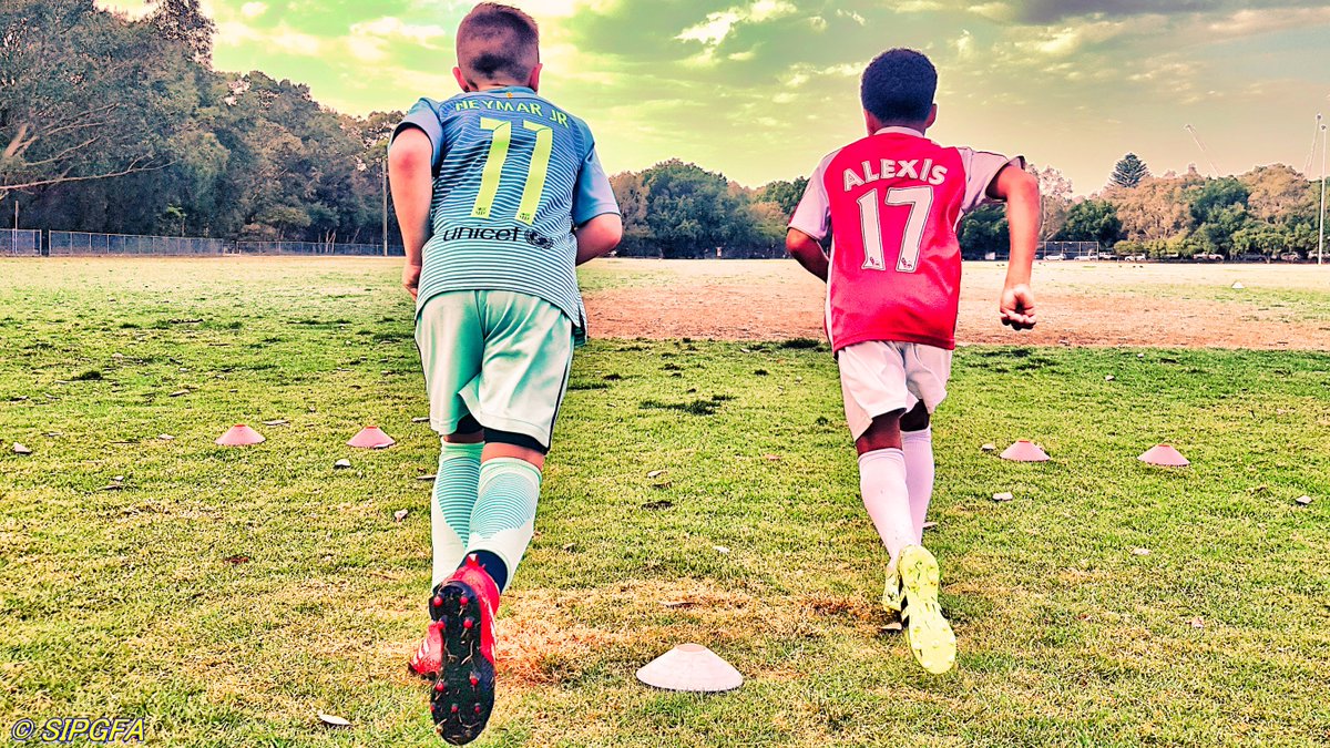 SipgfaAUSTRALIA's tweet photo. Move Closer Towards Your Dreams, Run Forward In The Right Direction, Complete Your Goals! #IgnoreTheNaysayers #NeverGiveUp #Football https://t.co/qCshhhL1mL