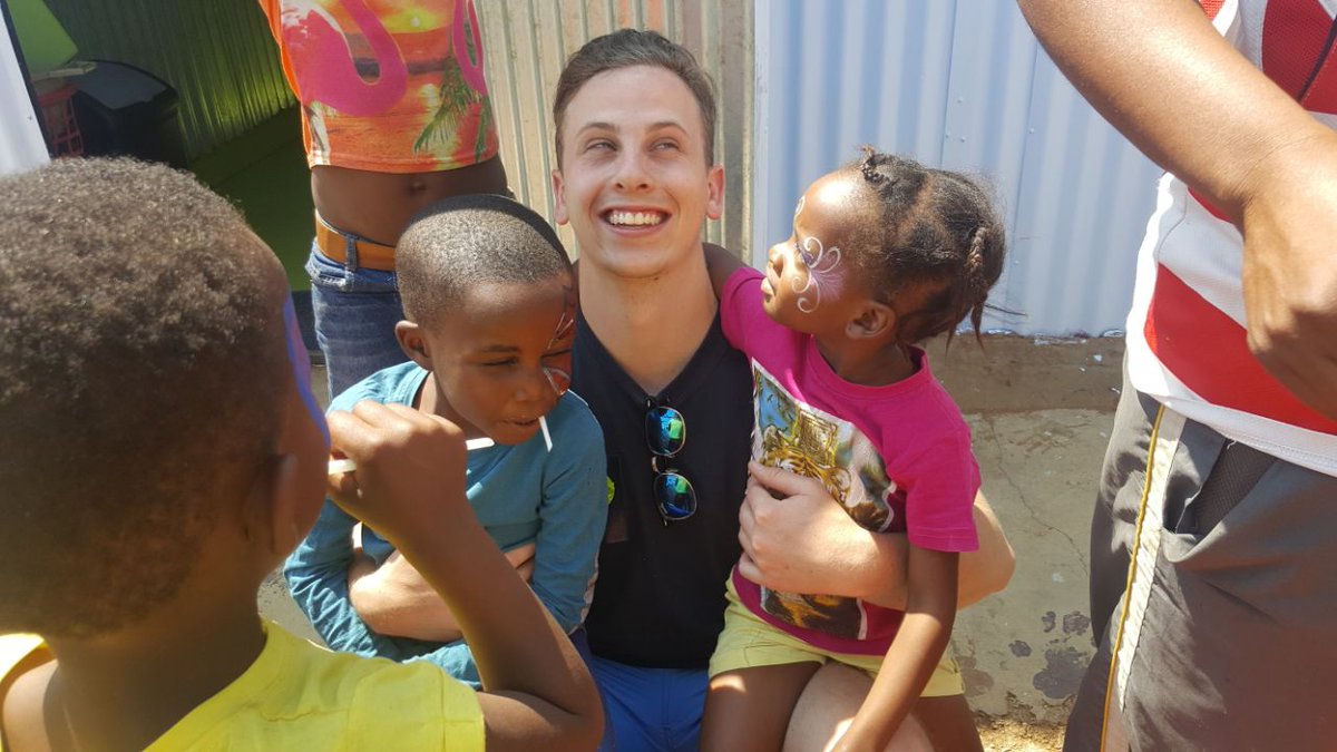 Expedia South Africa tweet media