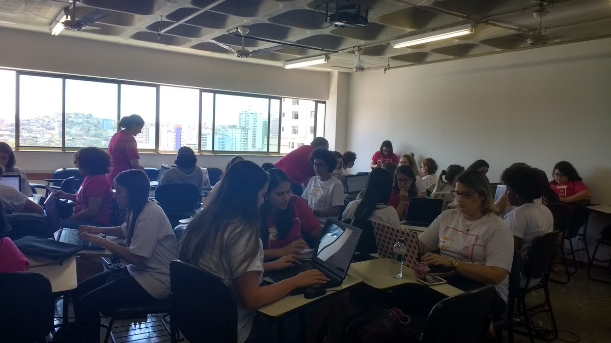 pythonbrasil's tweet image. Fofas do python #uaipython #pybr13 #djangogirls