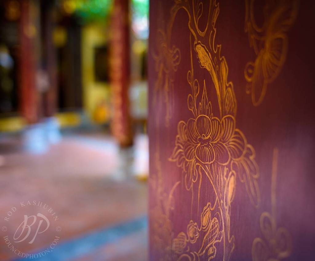 BouncedPhoton's tweet photo. Door to Bach Ma Temple
Nikon D810, 35mm, f2.8, 1/30 sec, ISO 200
#Vietnam #Hanoi #BachMaTemple #OldQuarters https://t.co/jDFhAZqtsP https://t.co/dCUOmQhDY6
