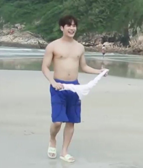 ployjs852's tweet photo. แจ็คสัน กับ ซิกแพคที่หายไป ฮือ ว่อย อ้วนเอ้ย 55555555555555555555555555555555555555555555555 https://t.co/JxPZ7zgqco