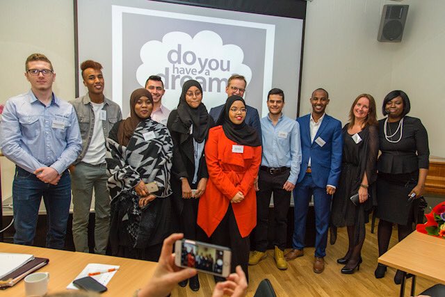 integrationnu's tweet photo. Sisters in Business stödjer #nyanlända #kvinnor att starta eget #integration @entreprenor_se  https://t.co/278oKrPr1b https://t.co/fcTgdJUEE3