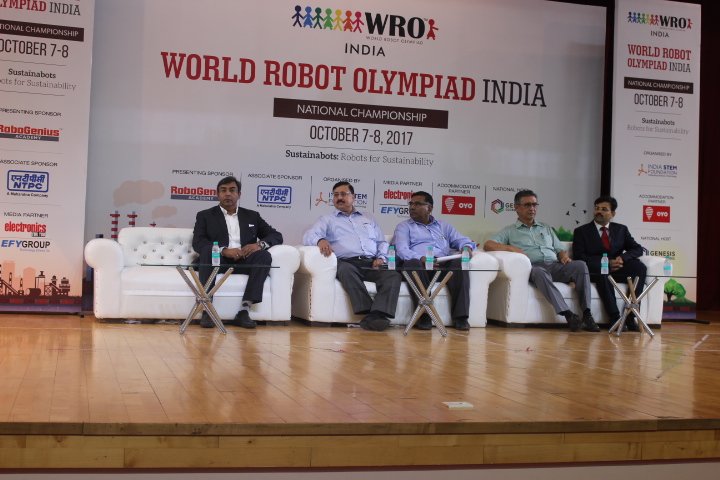 GenesisGSchool's tweet photo. The Opening Ceremony for #WRO2017 on day 1 was graced by the Guests of honour- Mr. Navneed Soni and Mr. Prasant Kumar Mohapatra. @WROINDIA https://t.co/Me2CauKaNi