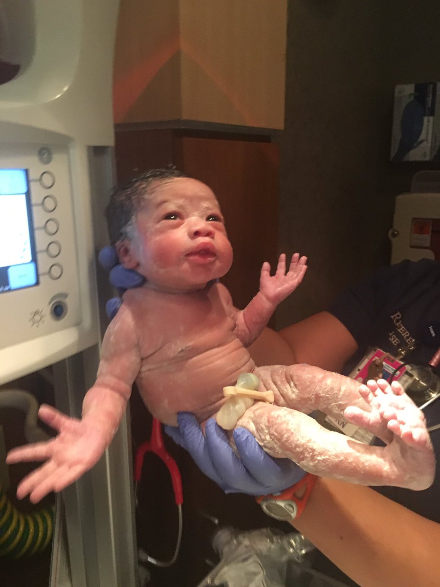 hightiera's tweet photo. I'm an aunt and so in love. #AvaMonroe https://t.co/FMvriCIrBe