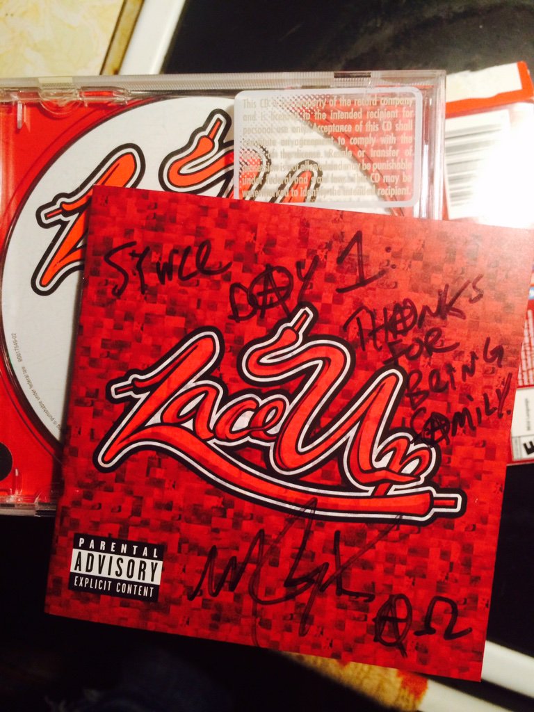 RustyMorgan7's tweet photo. 5 years ago today This 💎 piece of music was released that will forever be in rotation. 'Lace Up' by @machinegunkelly! Thank you! https://t.co/wjJNUFZtHz