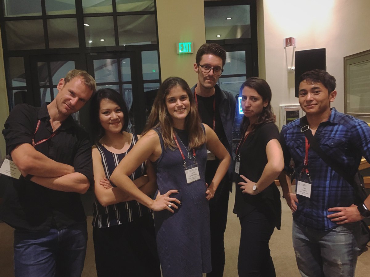 grateful for this science family...  our power posing could probably use some work though <a href="/CSHLflycourse/">CSHLflyneurocourse</a> #Classof2015 #CSHLDros