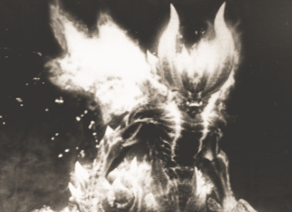 RStephenAuthor's tweet photo. @MisterSalesman More Truth about #Samuil and the Coming Of Age. A mid 19th century fiction story about a boy, magic, mystery, light and darkness. https://t.co/XRs2HQxIId