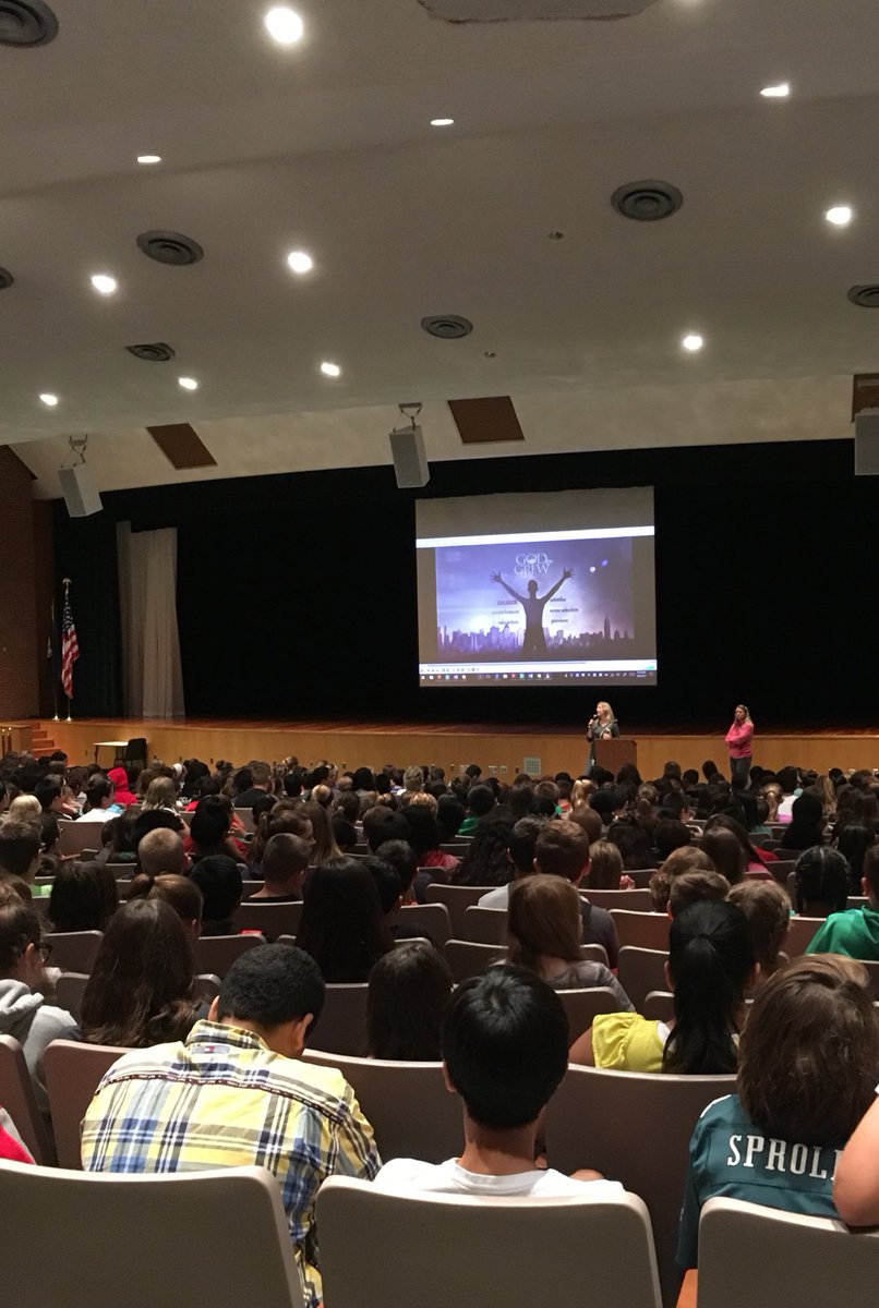 StarsonNstarson's tweet image. Kicking off Water Day! @Methacton #Arcola #GlobalEd #Longwalktowater #OBOS