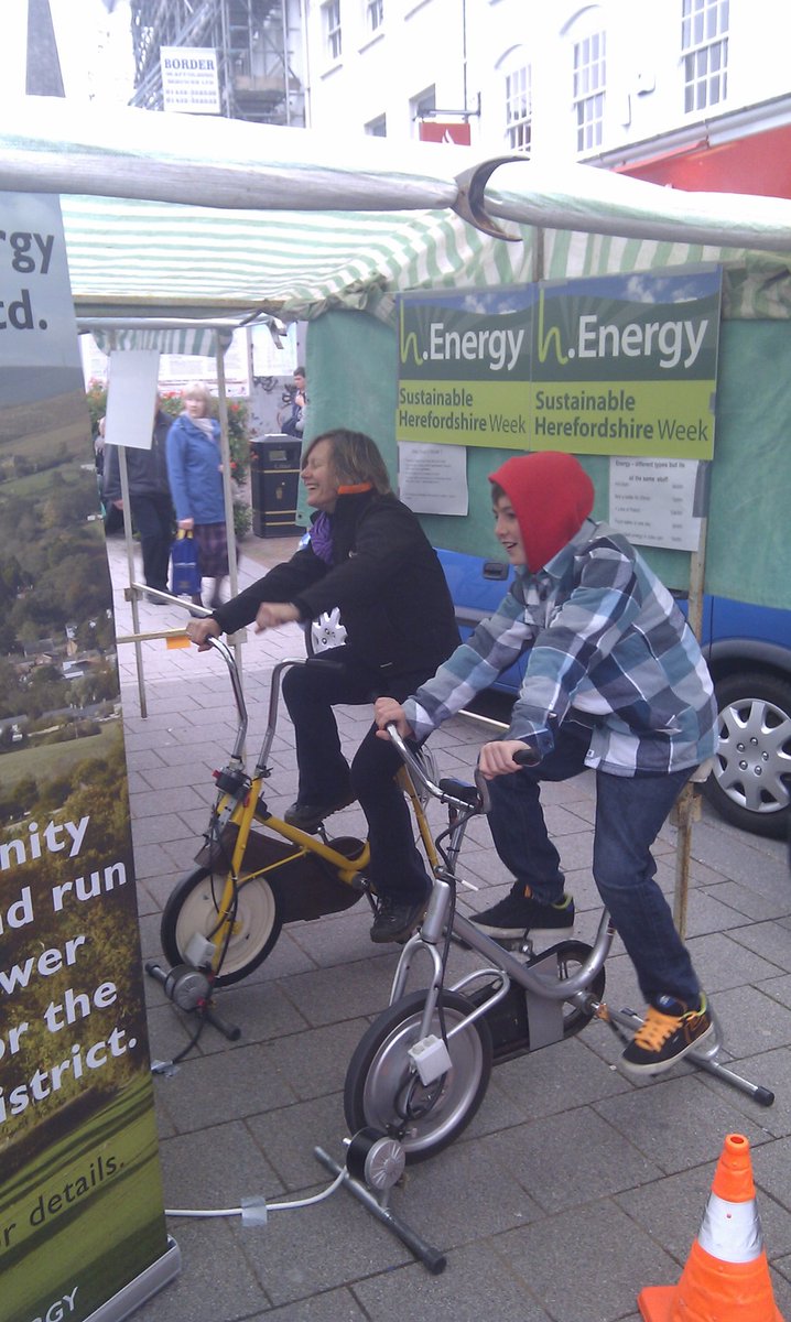 KingtonKLEEN's tweet photo. Come and try and fry an egg using only bike power at #henergy2017 #herefordhour https://t.co/HrhvPVcqSH