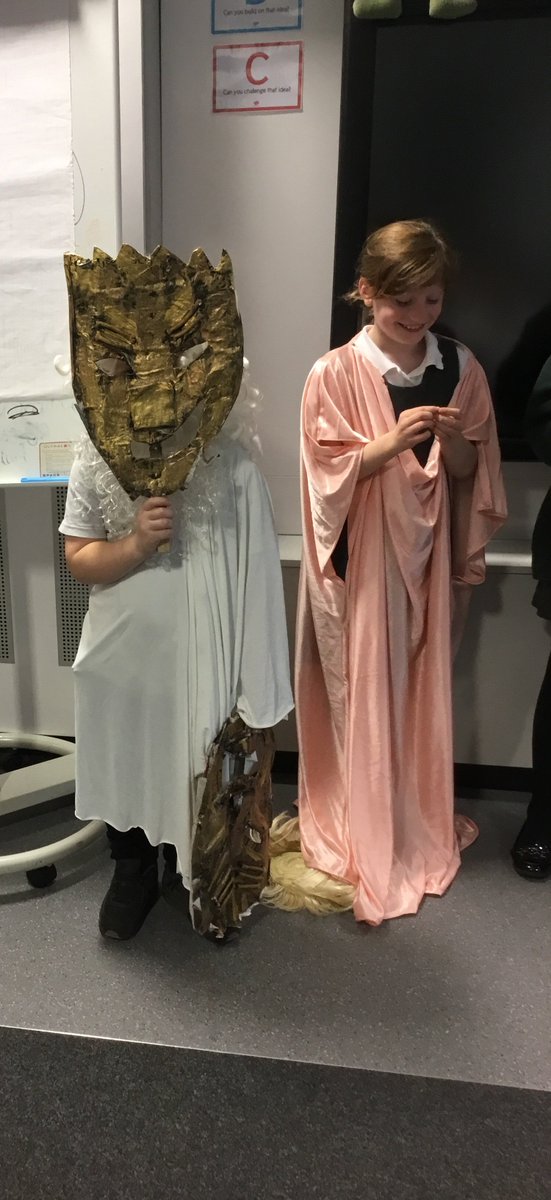 TGPS_NorthLincs's tweet photo. Year 5 enjoying Greek workshops today! #TGPS #TGPSYear5 #TGPSHistory #RealHistoryAlive https://t.co/9G1udMMzsl