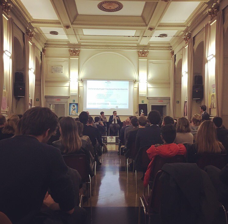 FBenassati's tweet photo. Pronti, partenza, dibattitoViviMi!
Fiero degli amici @VivimiMilano con cui ogni volta organizzo momenti del genere. Confronto, lavoro di squadra e coinvolgimento di nuovi amici ogni volta sono le nostre parole d'ordine
#Milano #Autonomia #Fiero #Amici #ViviMi #NoiCiSiamo https://t.co/3thFLZXj2t