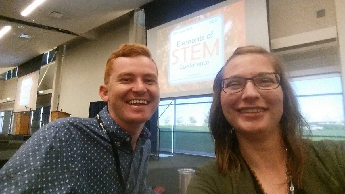 Butterfly_Byram's tweet photo. Getting our learn on at the #istselements2017 #DNHLEARNERS https://t.co/qHvXqecZCi