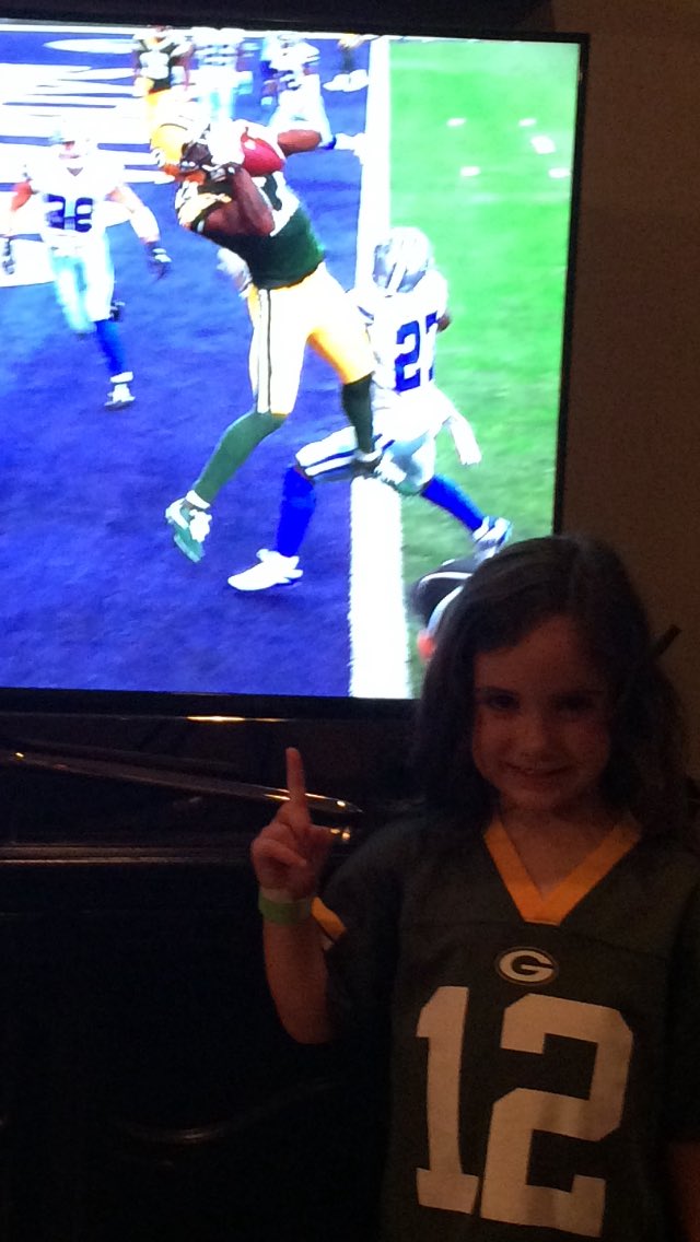 PanagopoulosFam's tweet photo. Go Pack Go!  What a win!
@MissBin103 https://t.co/9la09Ukth8