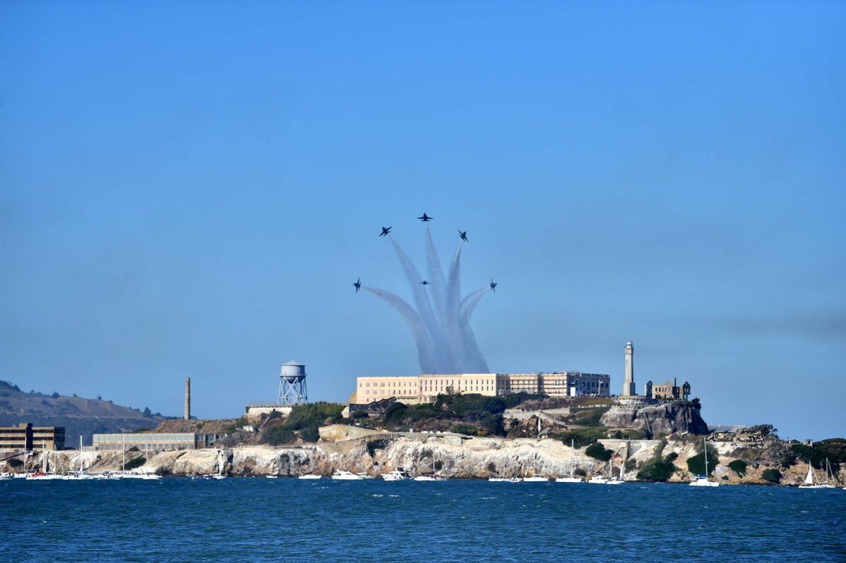 BlueAngels's tweet image. Wow! We had a great time in SF for #FleetWeekSF! We can't wait to do it again.
What was YOUR favorite part of the weekend?