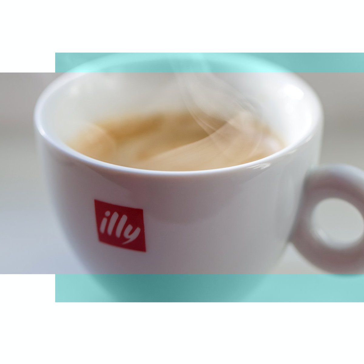 The quintessential day for the quintessential cup. Cheers.