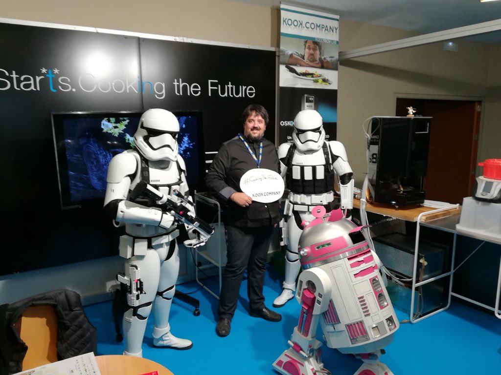 Inakomunoz's tweet photo. En @ssgastronomika #cookingthefuture https://t.co/CEnRkLYrDt