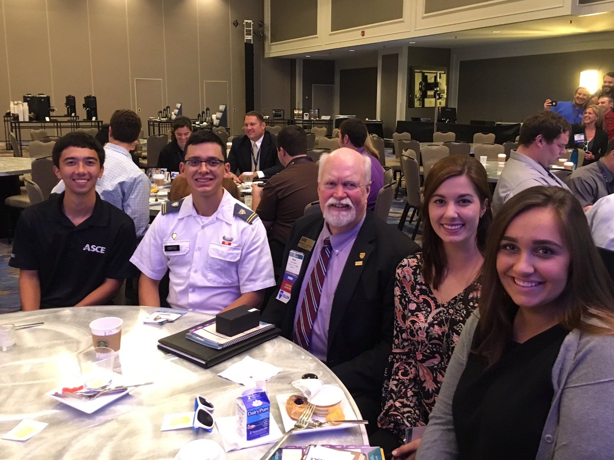 marygsherlock's tweet photo. Breakfast of Champs!!! #ASCE17 #letsgetcivil https://t.co/zyVOFC6hZ4