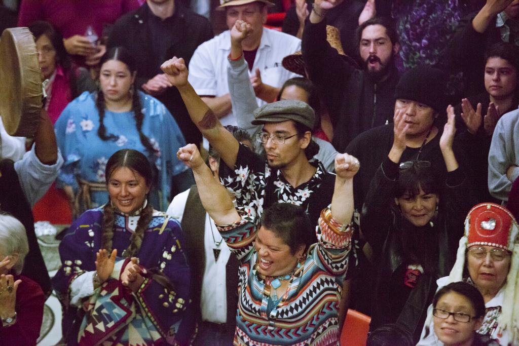 amnestyusa's tweet photo. Celebrate today by raising your voice in honor of America’s Indigenous peoples. #IndigenousPeoplesDay https://t.co/x2GZipws0Z