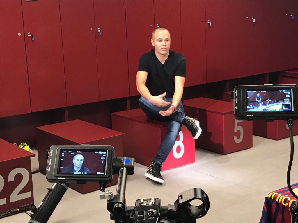miriamnadal's tweet photo. A les 22.30 h: Entrevista pausada amb Andrés Iniesta. #sempreiniesta https://t.co/Pxqobn6KHS
