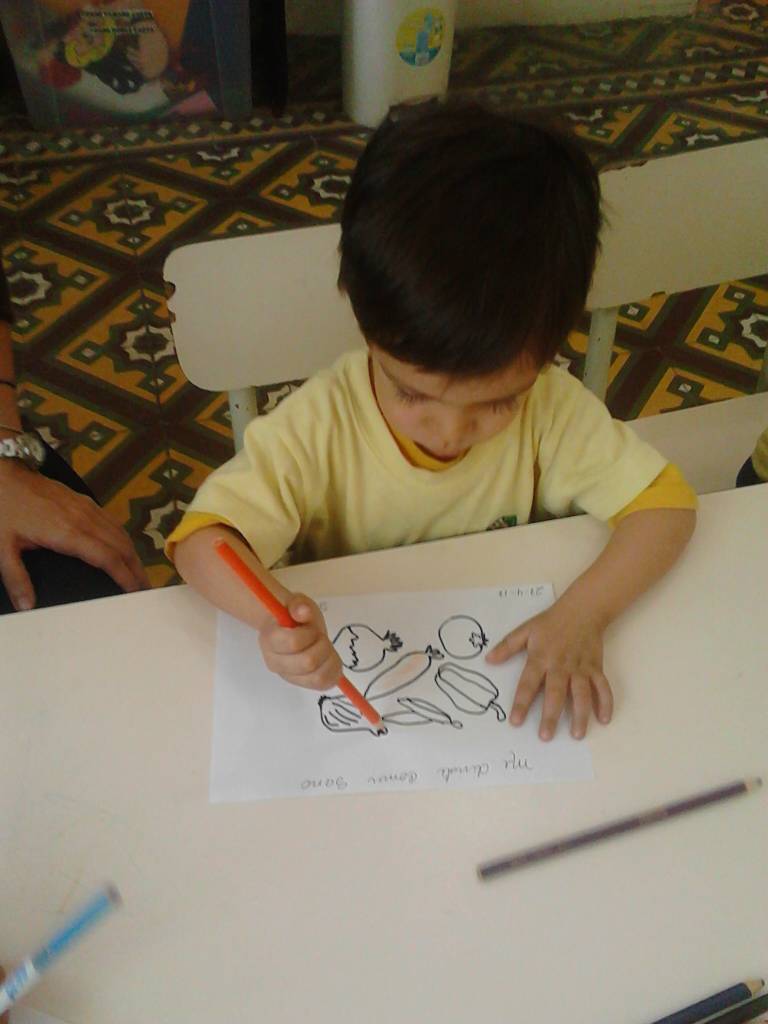 <a href="/chjuanpablo2/">CasaHogarJuanPabloII</a> Brinda espacios para el sano aprendizaje de nuestr<a href="/s/">『S』</a> niñ@s #VielmaGarantizaPaz