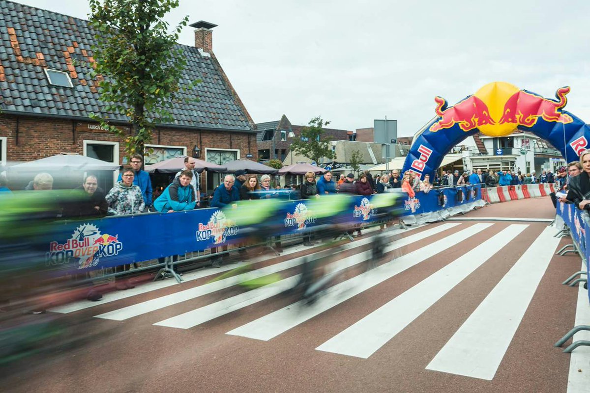 Snelle mannen van KIJANI