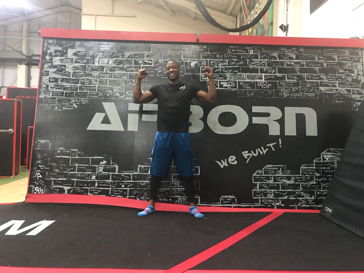 LegendsPT's tweet photo. Got my stunt register trampoline skills certified over @airborne academy!! 😀Next onto diving! @SheffieldDiving @PondsForge 🐳 #stuntlife https://t.co/32wFgTMBUX