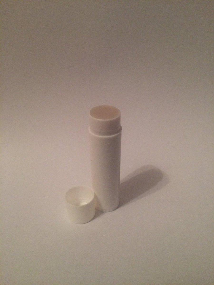 GoodKittyNats's tweet photo. Organic Lip Balm, Moisturizing Anti-Chap Sticks, 36 natural flavors! https://t.co/oXDupMFhAF #EtsyShop #LipBalmKit https://t.co/jY7Aiak7vR