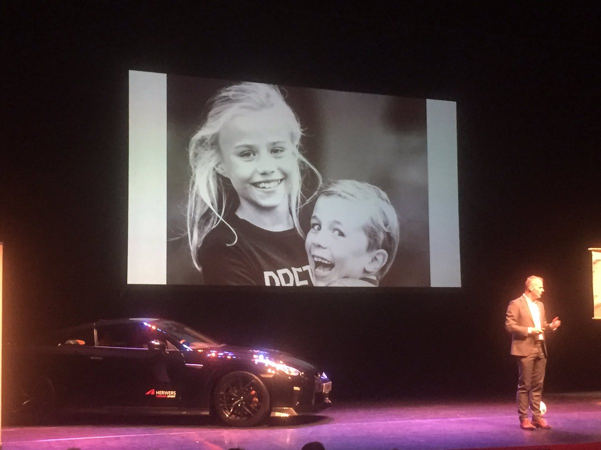 Presentatie #bjornkuipers over het belang van vertrouwen in je #team @RaboGraafschap <a href="/Amphion0314/">Amphion Cultuurbedrijf</a>