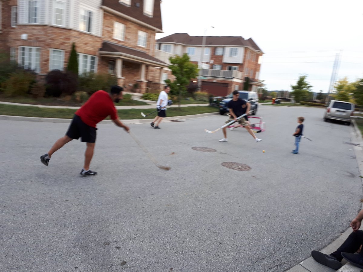 HershPuri's tweet photo. hockey for the first time... #ThanksgivingCanada #OneCommunityChurch https://t.co/lgNGzaoFsk