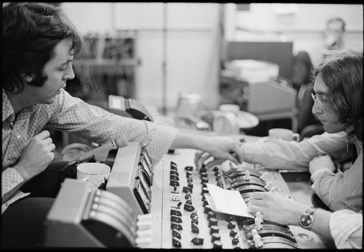 Paul McCartney tweet media