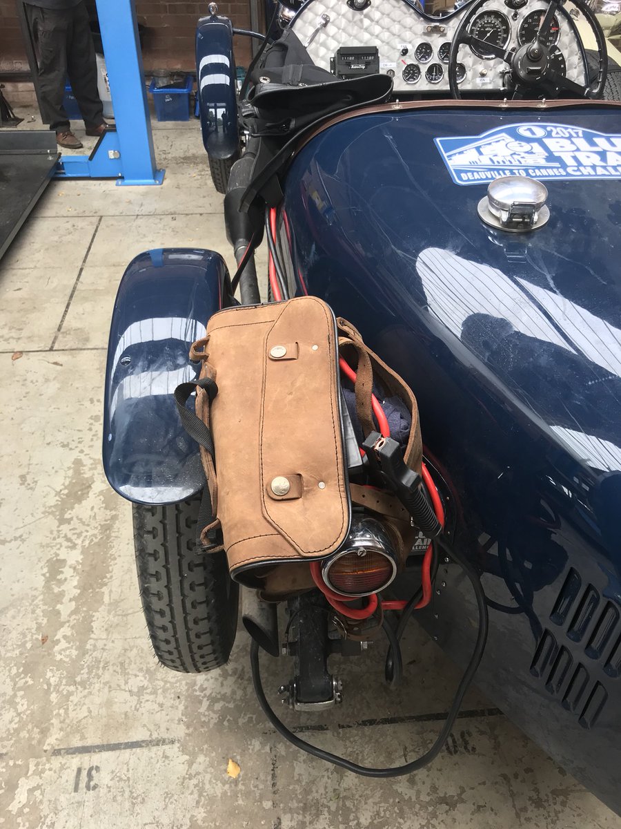 BluediamondGB's tweet photo. BDRS prepared 15/6 Riley Special arrives back from Blue Train Rally @EnduroRallyERA ,thanks to @CarsInter for delivering. #sparebattery ! https://t.co/T2VH1IMeq5