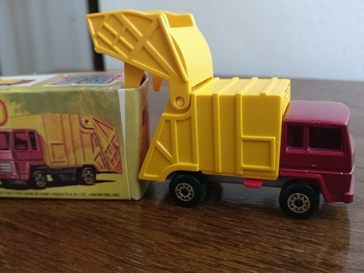 matchbox refuse truck no 36 1979