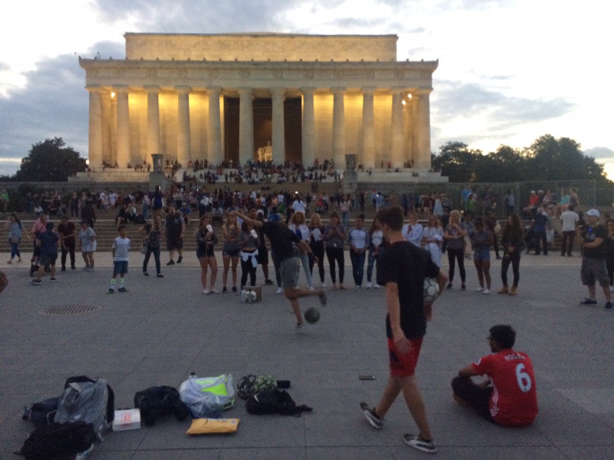 coachesacross's tweet photo. #CommunityLegacy. Partner Undefined Futbol put on a freestyle show this weekend in Washington D.C. to support our #PlayforUnity campaign! https://t.co/Vs0C5n0eL6