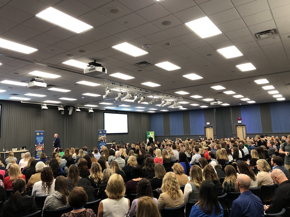 jjbuss's tweet photo. There’s no place I’d rather be! 400+ #recruiting pros today at @MNRecruiters #mnrec #hrtech https://t.co/ifMari2dpA