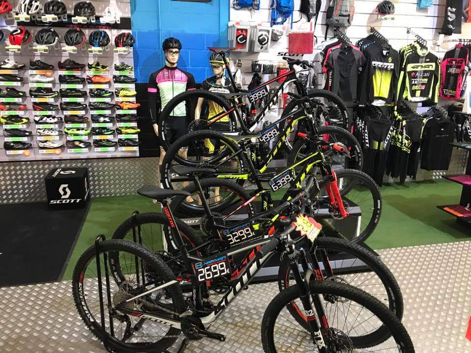 HarmanBikes's tweet photo. La cosa va de Spark
#Scott2018
#Spark
#HarmanBikesandRunning https://t.co/BzOawq4Qnc