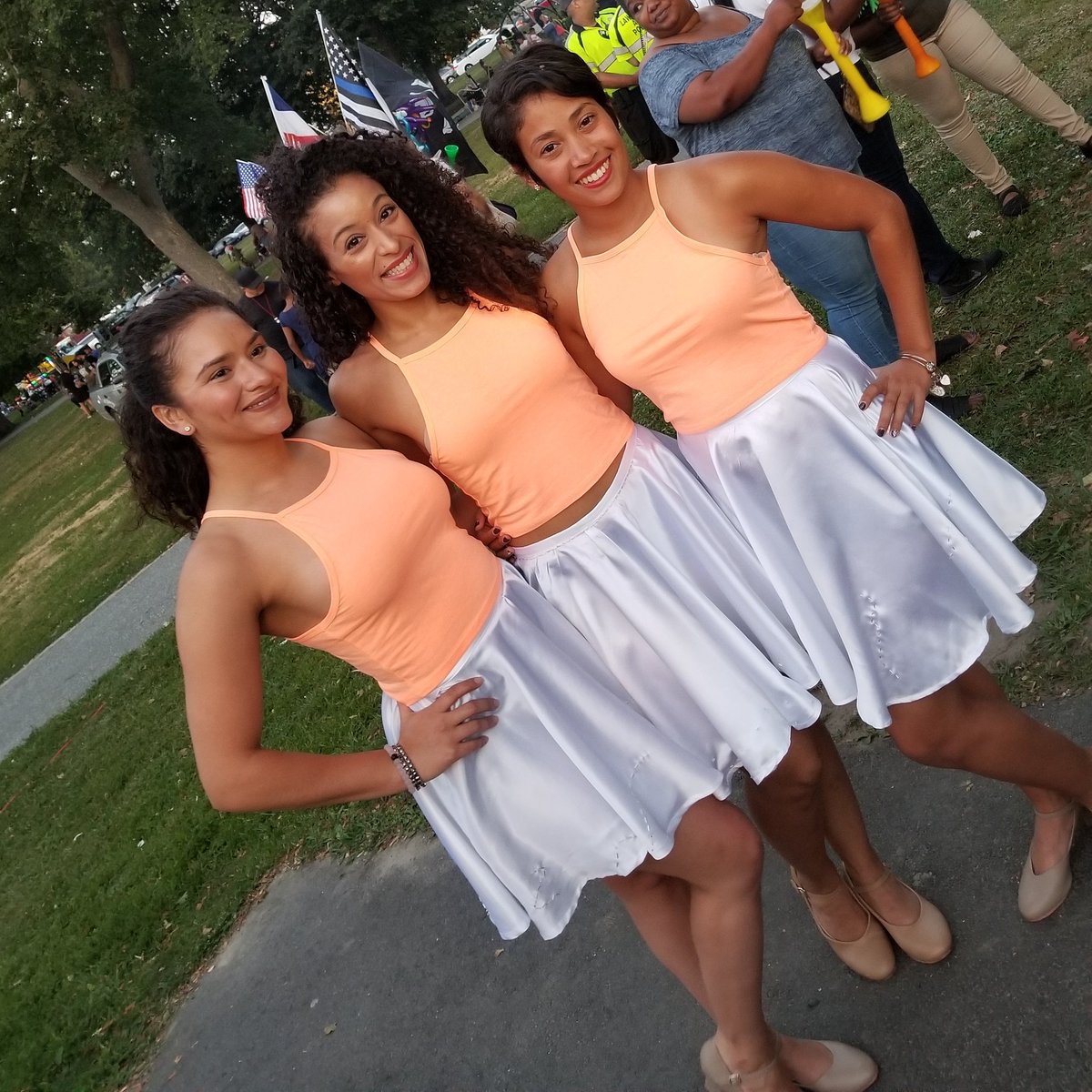 lunaradevers's tweet photo. #merangue #ballet #dance #dancers https://t.co/dtbNaBIMxk