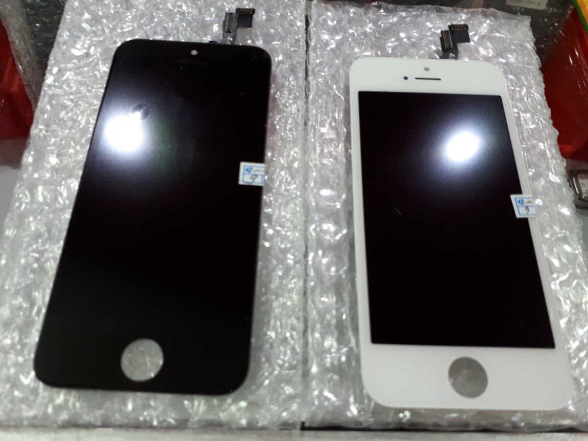 Ready!! Lcd touchscreen iphone 4 4s 5 5s 6 6+ 6s 6s+
Free pasang breee!!
#iphone #serviceiphone #iphonejogja