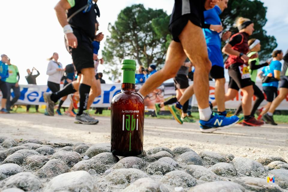 labibeer's tweet photo. La GLUTENFREE CMPTrail Race.
#cmptrail #labibeer #dammiunalabi #cmp #trailrunninglife #glutenfree #birra #birraartigianale #birraviva #italy https://t.co/kSHrjKRBbQ