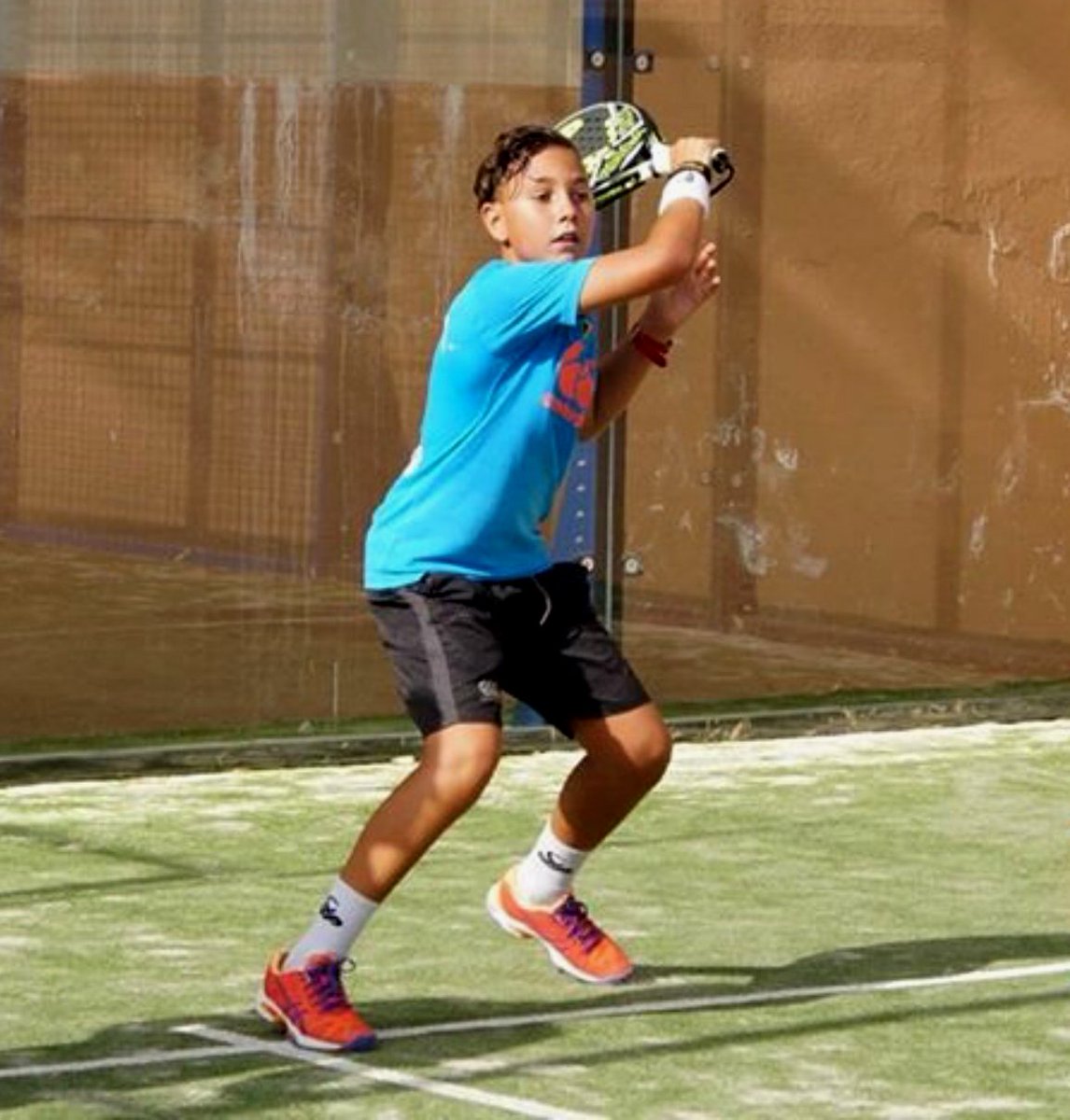 Guillermo Collado en el XI Campeonato del Mundo de menores, que se celebra del 06 al 14 en Málaga.
#vibora4you #viborapadel #cmmenores