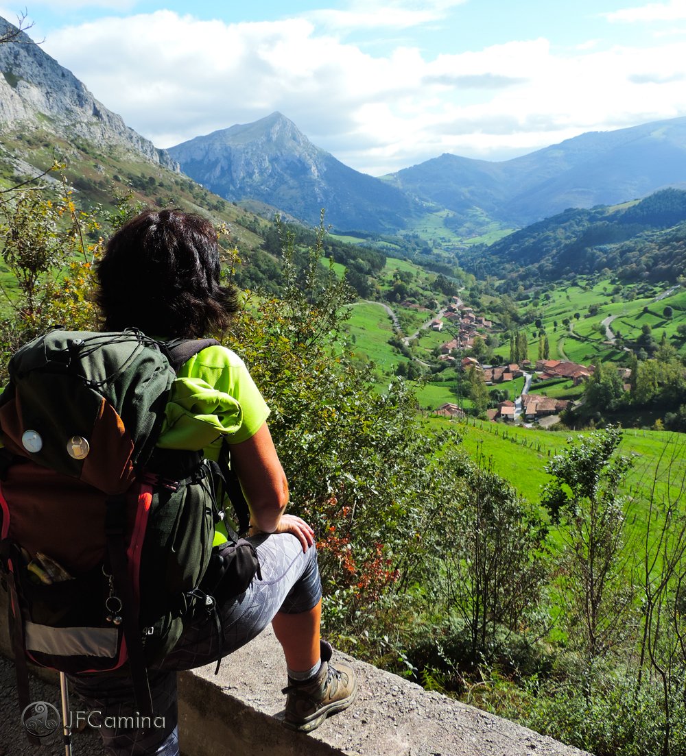 JFCamina's tweet photo. Valle de Lamasón #Cantabria #CaminoLebaniego #Lamason #Naturaleza #Senderismo #jfcamina https://t.co/6hjFro3n8D