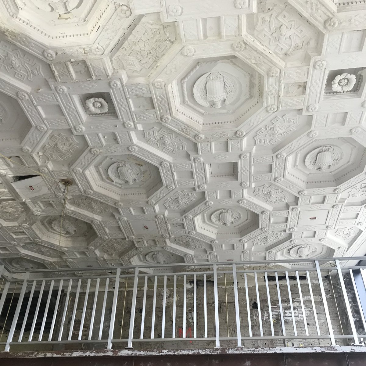sv1539's tweet photo. Hidden Akron beauty  #IntraCityAkron https://t.co/ybwbZpP7UQ