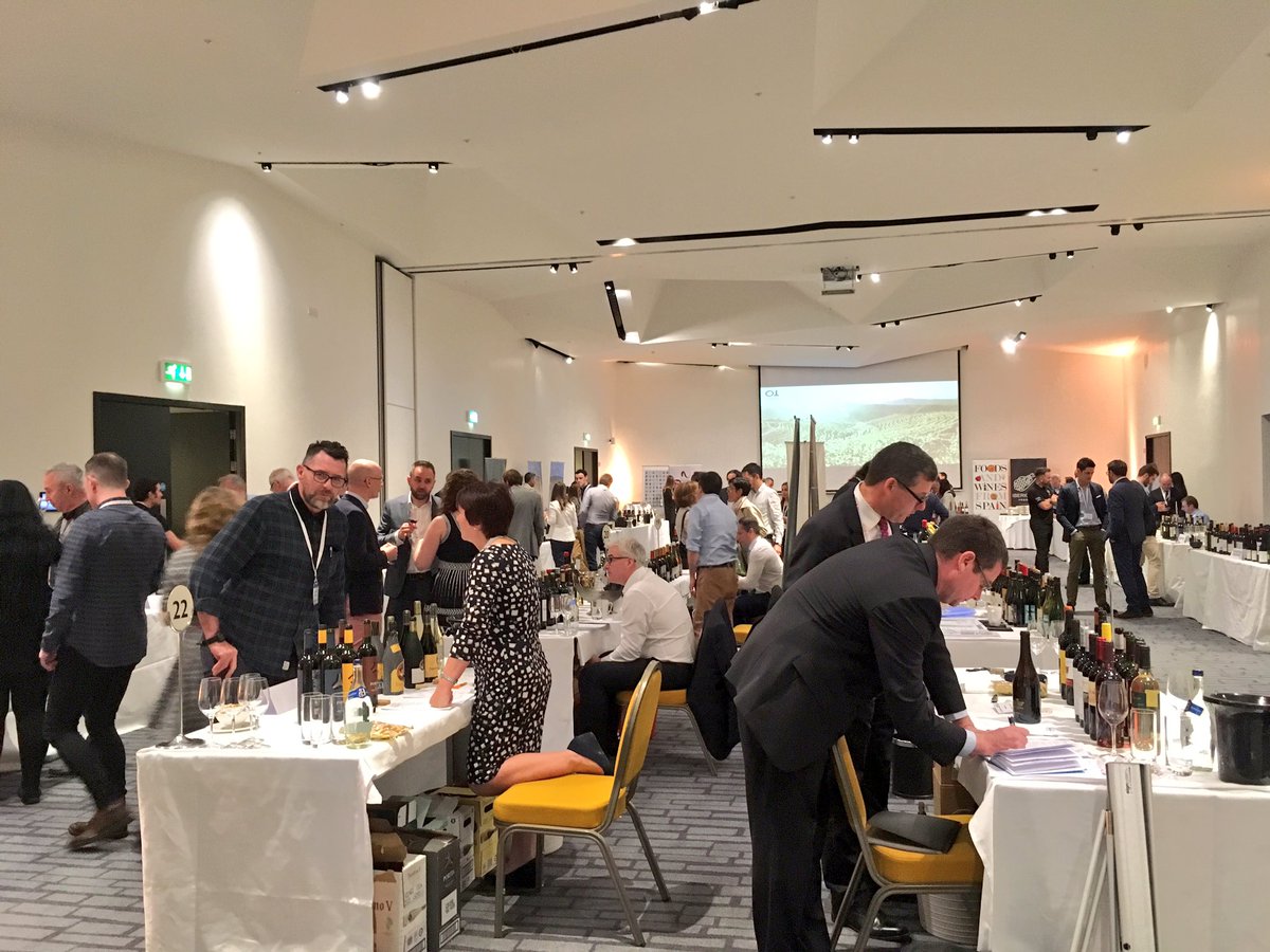 suzisgrapecrush's tweet photo. The best collection of #SpanishWine available in Ireland is at #WFS2017 @SpainFoodWineIE @themarkerhotel 🍷😍 https://t.co/vxXKuR7Mrs