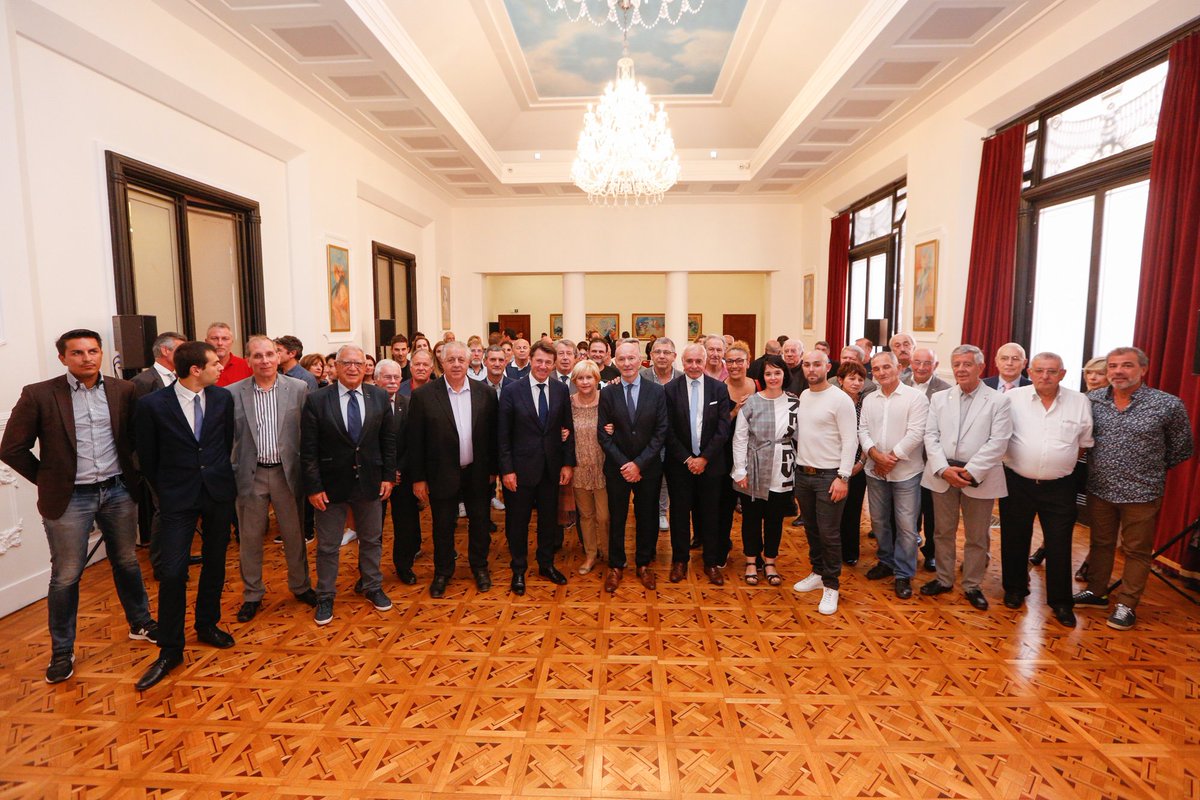 Christian Estrosi tweet media