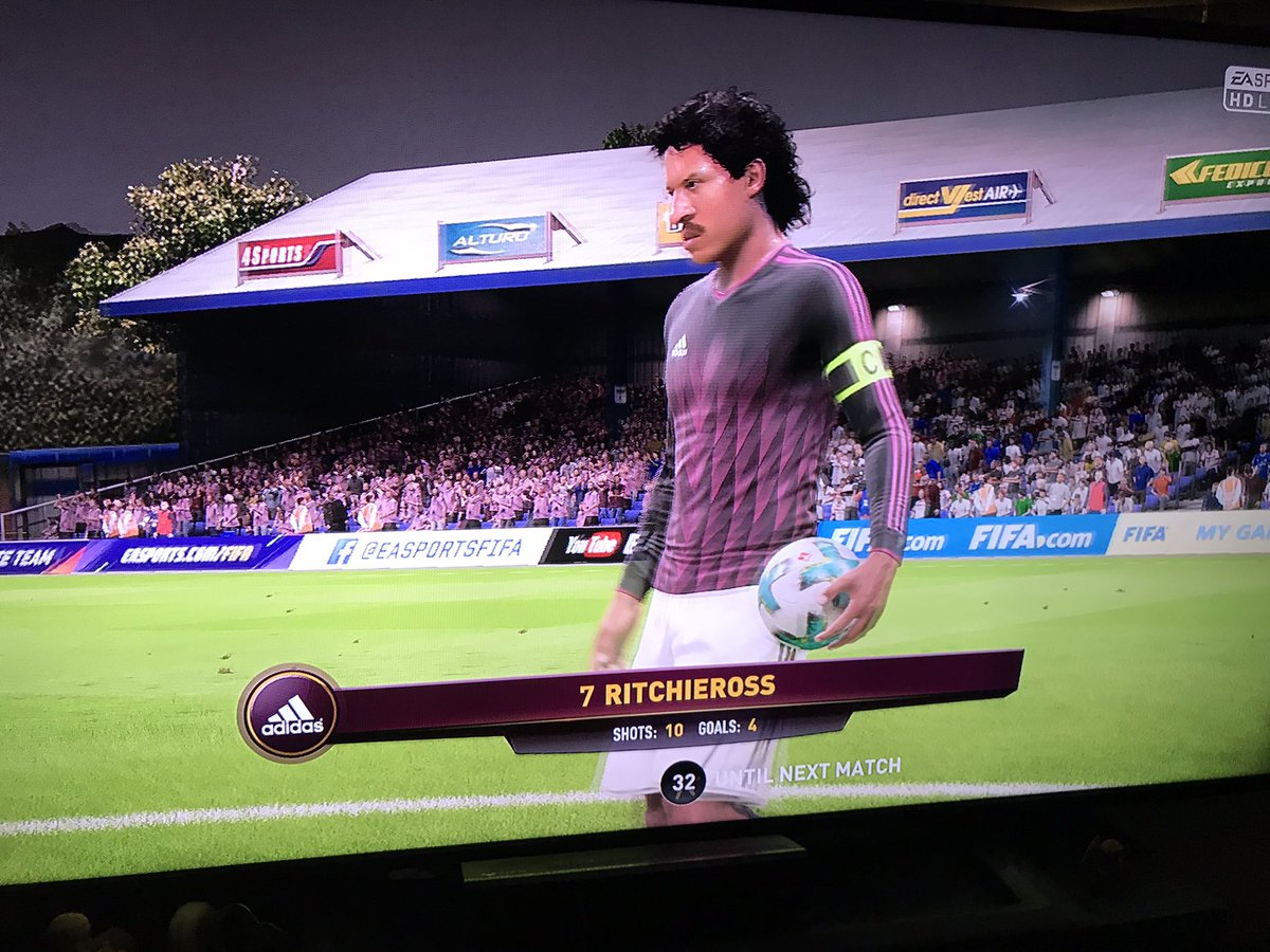 Fat_ChunkFC's tweet photo. After @Officialrossp bags 4 goals @Fat_ChunkFC are #EACup Champions ๐ #FIFA18 #Clubs #CheerForChunk #Legends https://t.co/9CWuamNTRT
