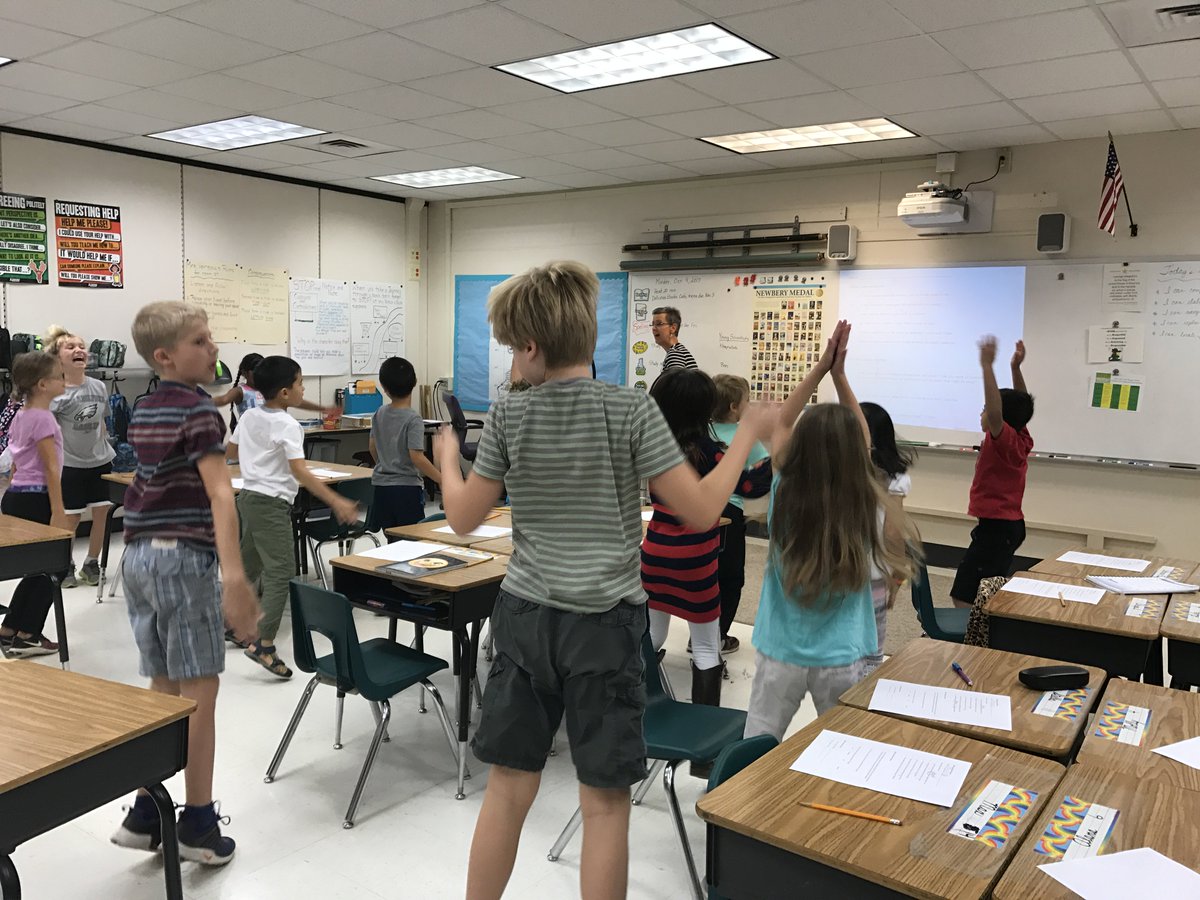 ChristanMartin5's tweet photo. Even brain breaks have curriculum connections as Ss follow directions & march north, south, east, & west. @GRESDragons @ccps_gifted #CBG3rd https://t.co/RdGSQrVj0U