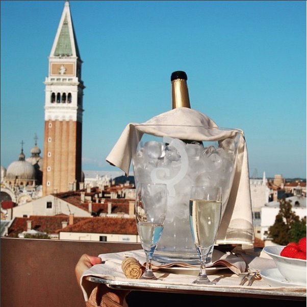 SallyFischerPR's tweet photo. Just a few minutes walk from St. Mark’s square, @TheBAUERsVenice epitomizes the core of the Venetian lifestyle.
#YourBauer #Luxury #Italy https://t.co/lzZa8MOJRf